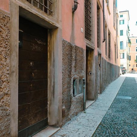 Carega City Center Apartment Verona Bagian luar foto